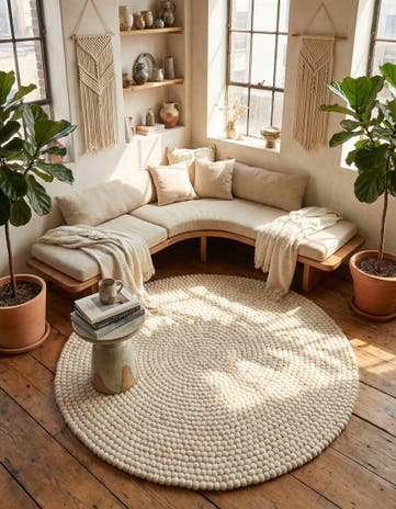 6' 1 x 6' 1 Hand Woven Felt Ball Wool Round Rug