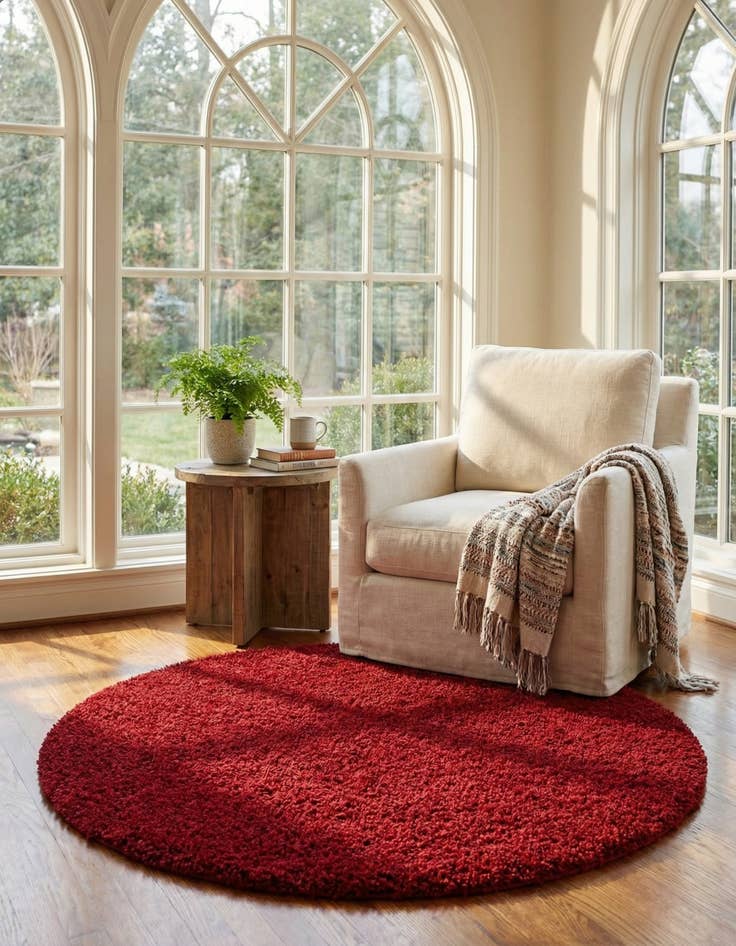 Detail image of 7' x 7' Solid Shag Round Rug