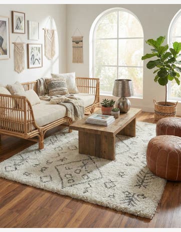 Pure Ivory Moroccan Shag Rug