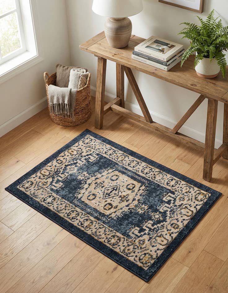 Detail image of 2' 2 x 3' Arcadia Rug