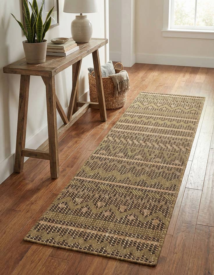 Detail image of 2' x 6' Washable Modern Indoor / Outdoor Runner Rug