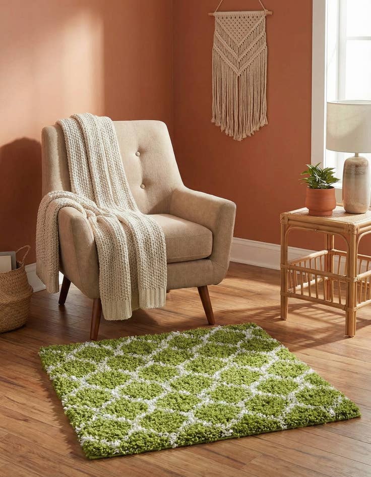 Detail image of 3' 3 x 3' 3 Trellis Shag Square Rug