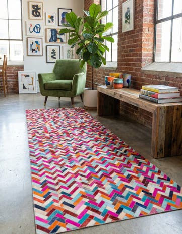 4' 1 x 8' 3 Cowhide Rug