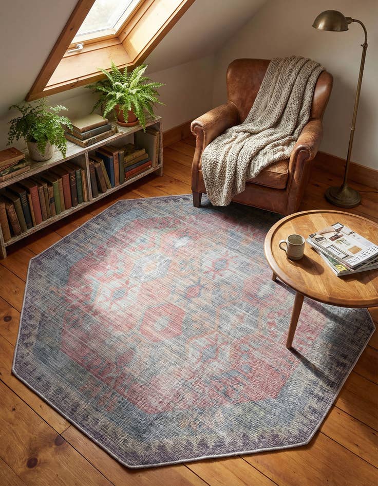 Detail image of 7' 10 x 7' 10 Washable Sisu Octagon Rug