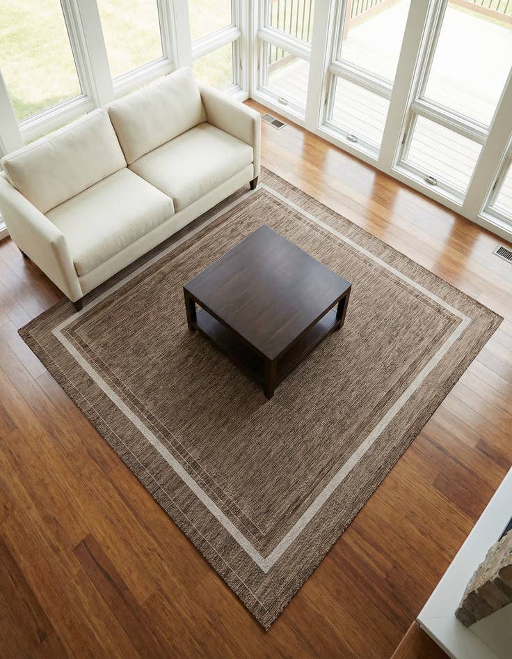 Detail image of 7' 10 x 7' 10  Washable Border Indoor / Outdoor Square Rug