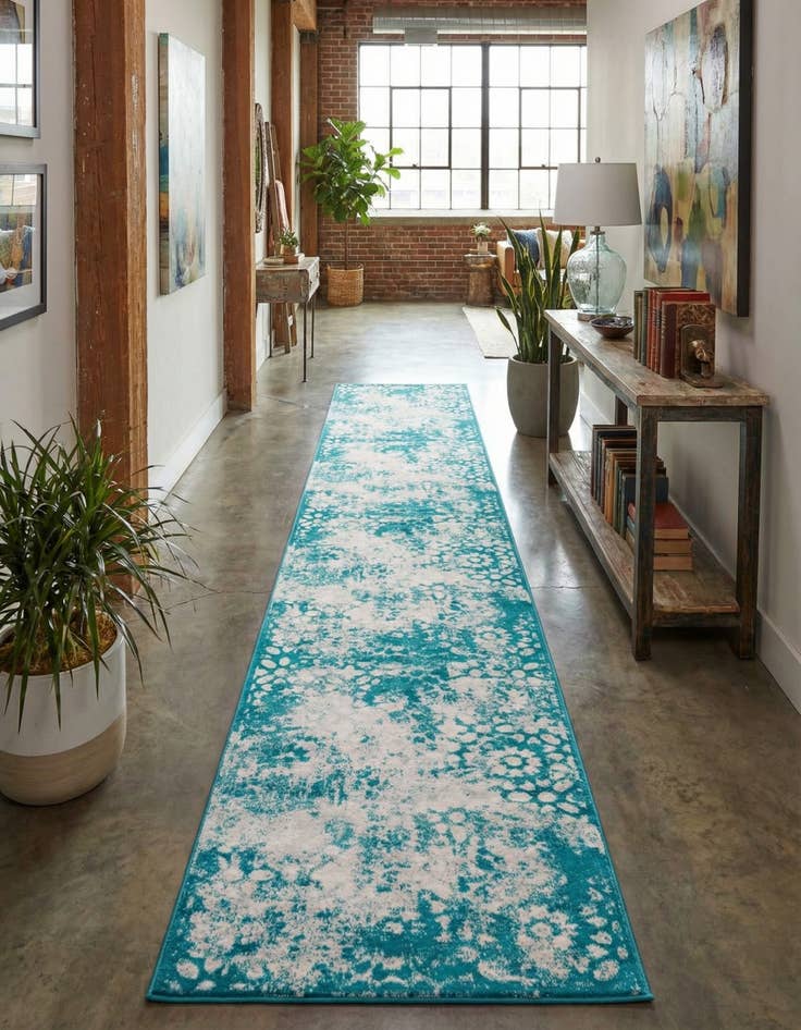 Detail image of 3' 3 x 19' 8 Monte Carlo Runner Rug