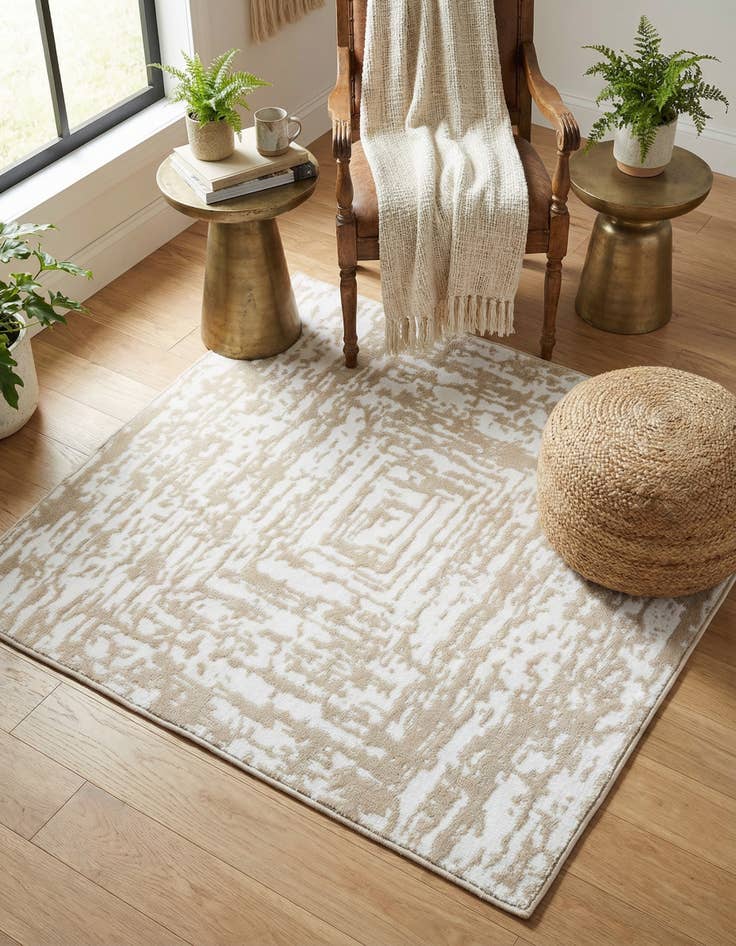 Detail image of  3' 3 x 3' 3 Hermitage Square Rug