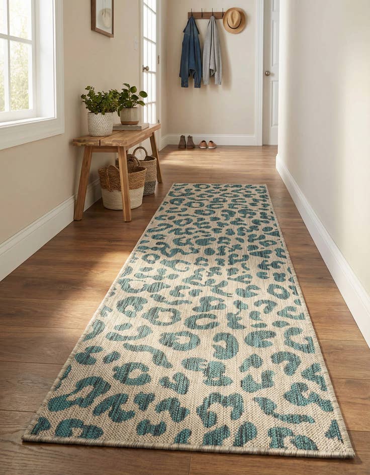 Detail image of 2' x 6' Easy-Clean Safari Indoor / Outdoor Runner Rug