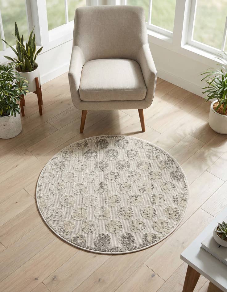 Detail image of 3' x 3' Washable Sabrina Soto Indoor / Outdoor Round Rug