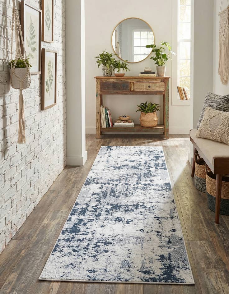 Detail image of 2' 7 x 10' Abbey Runner Rug