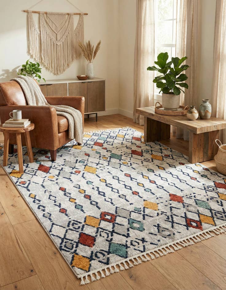 Detail image of 7' 10 x 10' Cherokee Rug