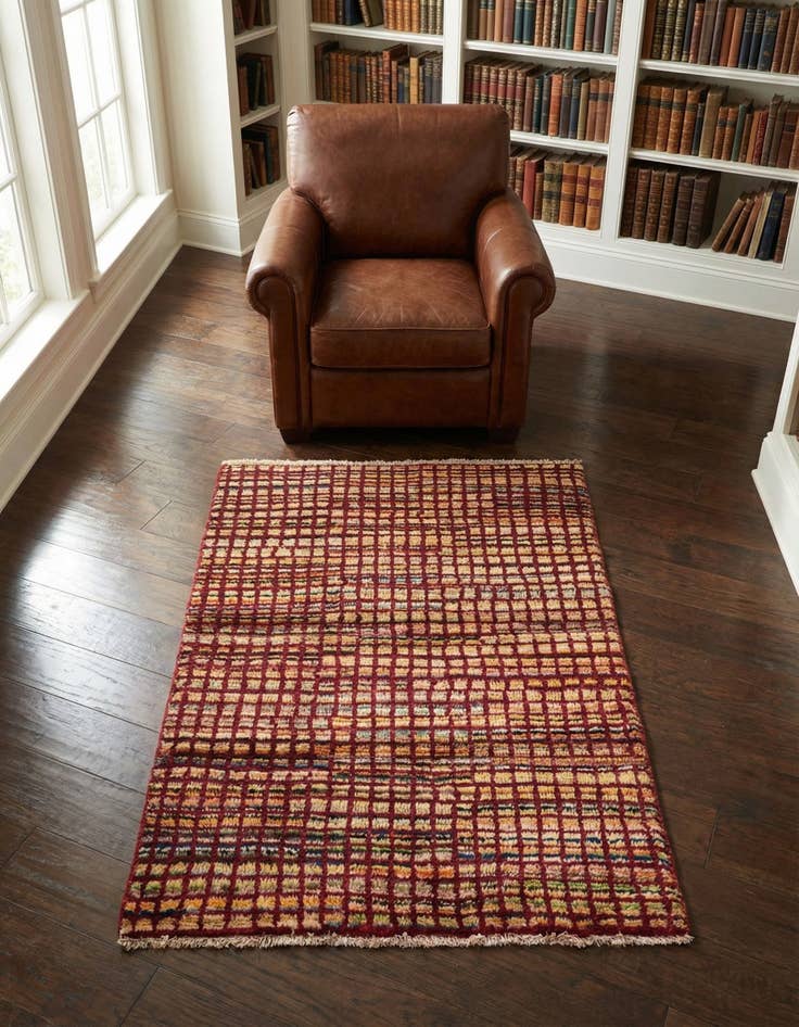 Detail image of 2' 9 x 4' Hand Knotted Modern Ziegler Rug