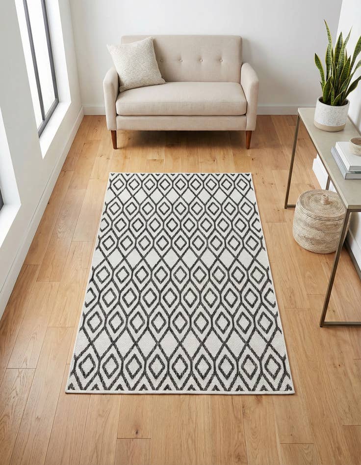Detail image of 3' x 5' 3 Easy-Clean Jill Zarin Turks and Caicos Indoor / Outdoor Rug