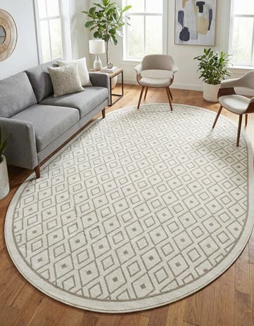 Ivory Easy-Clean Lattice Indoor / Outdoor Oval Rug