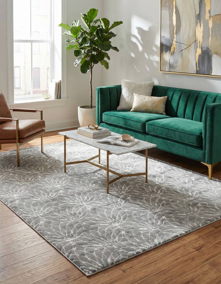 Detail image of 7' 10 x 10' Marilyn Monroe&trade; Glam Dahlia Rug