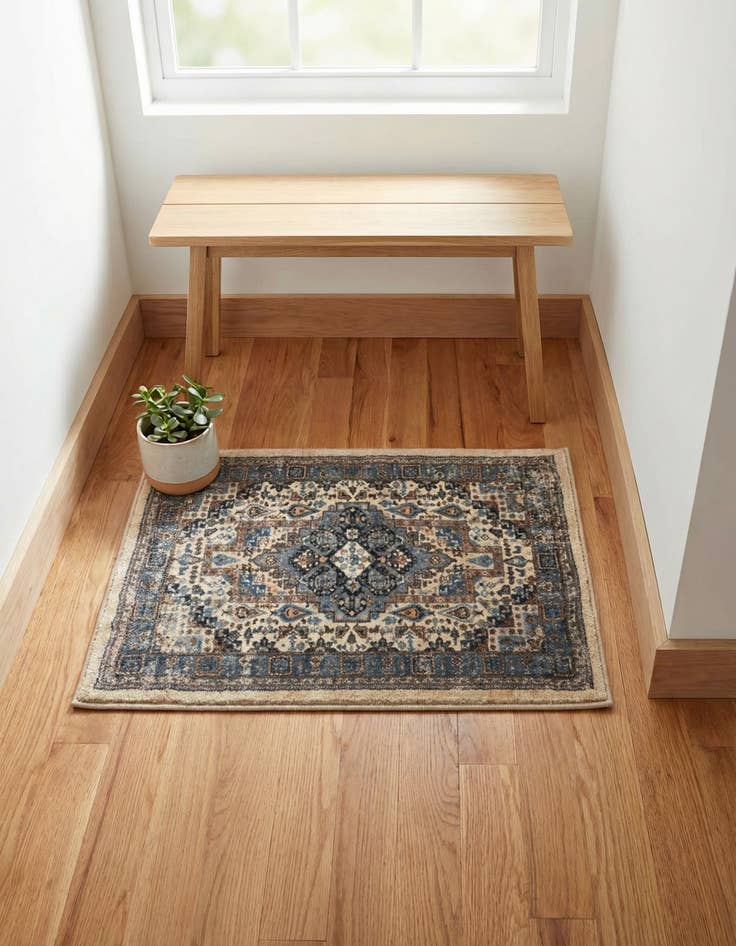 Detail image of 2' 2 x 3' Medina Rug