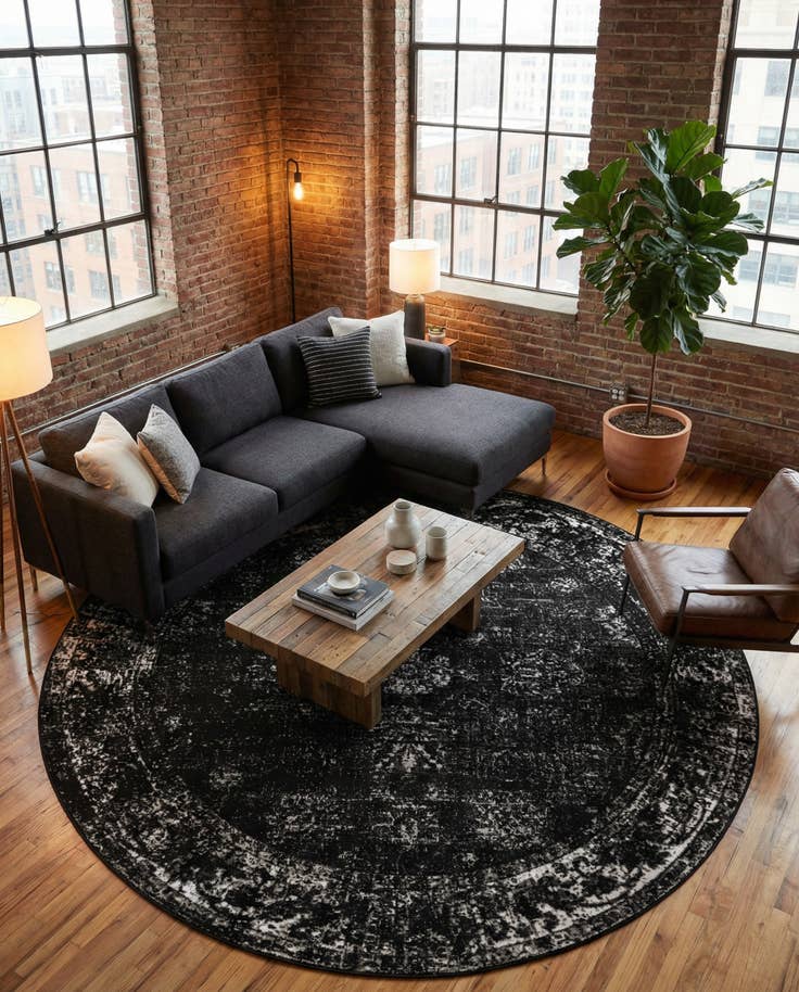 Detail image of 10' x 10' Monte Carlo Round Rug