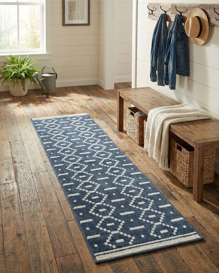 Detail image of 2' x 6' Oslo Runner Rug