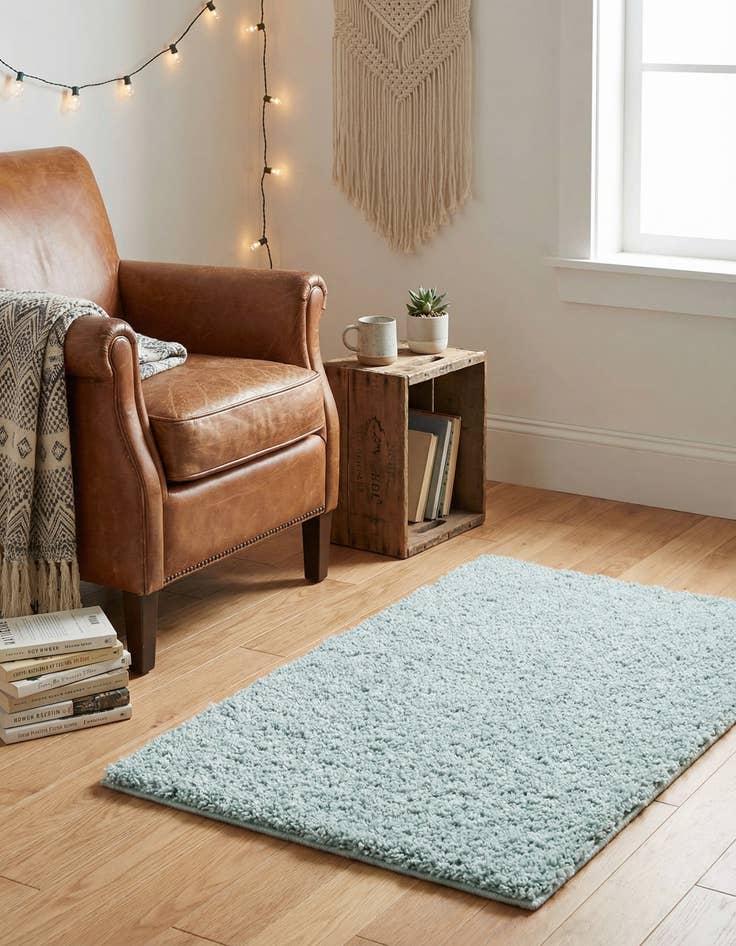 Detail image of 2' x 3' Soft Solid Shag Rug