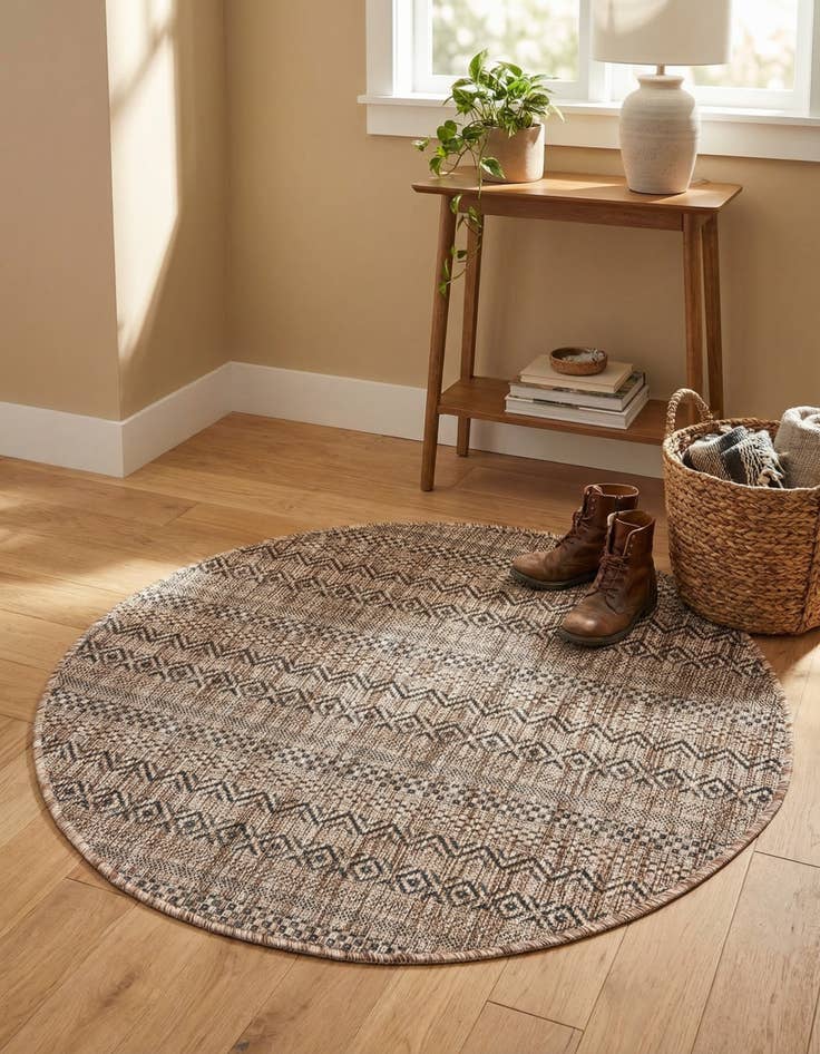 Detail image of 3' x 3' Washable Ribbon Indoor / Outdoor Round Rug