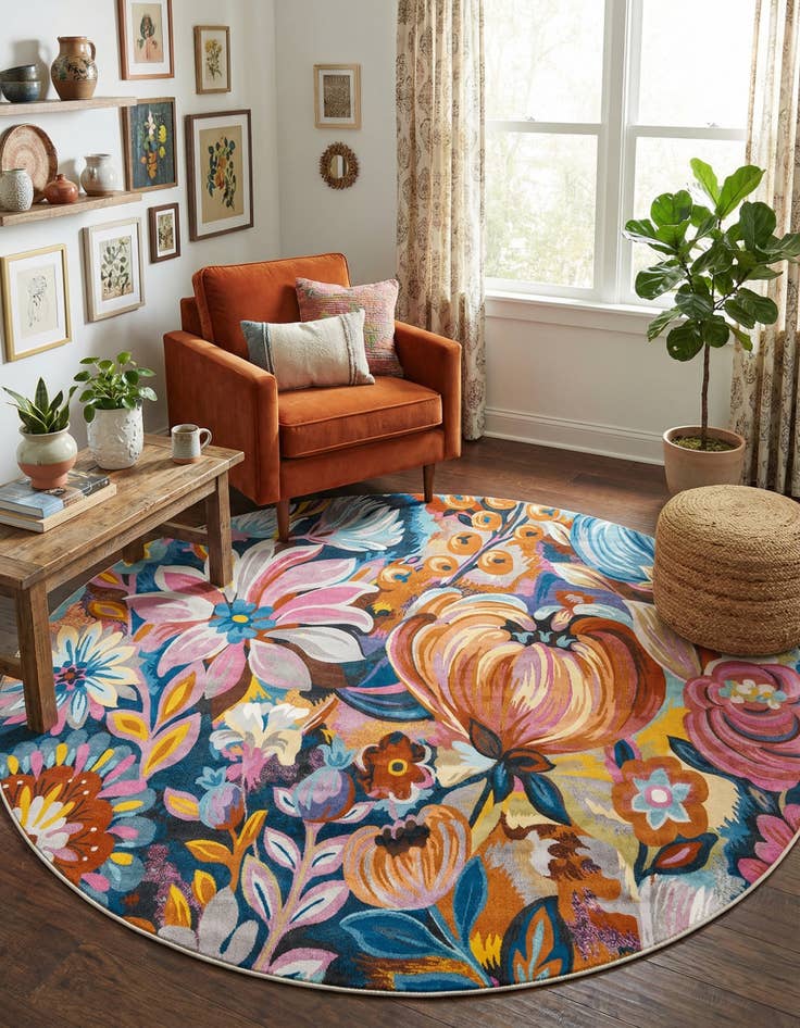 Detail image of 7' x 7' Blossom Round Rug