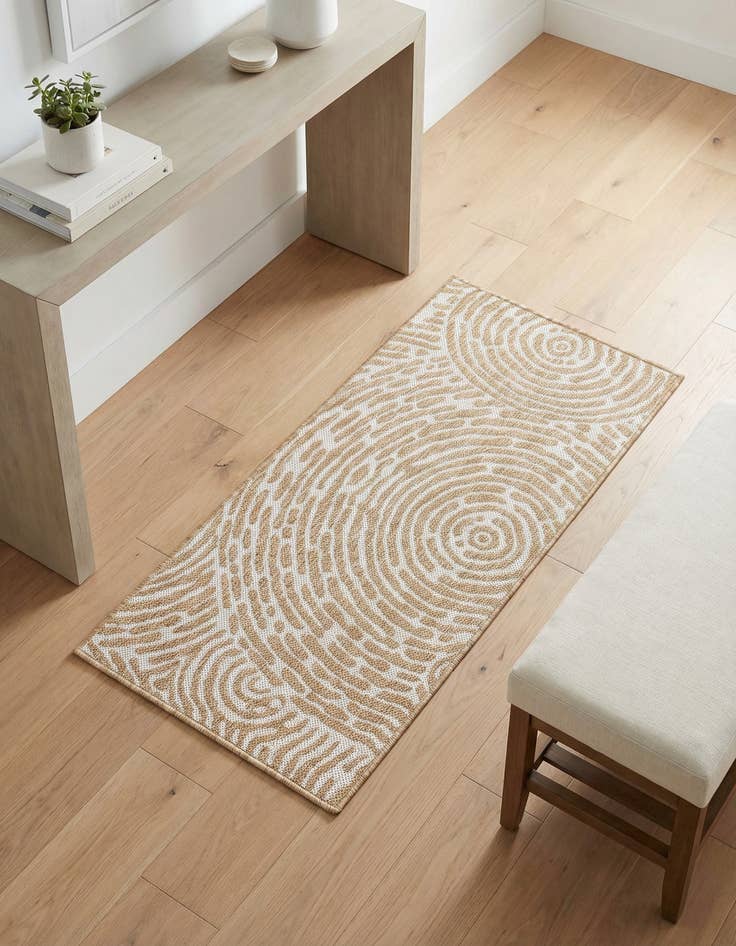 Detail image of 2' x 4'  Washable Modern Indoor / Outdoor Runner Rug