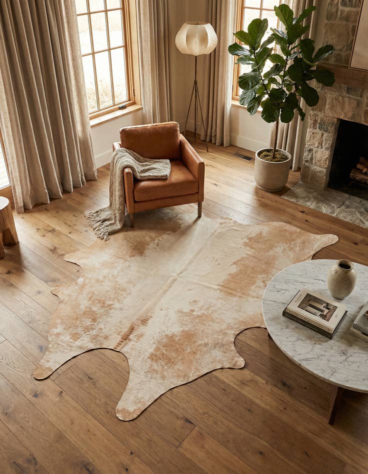 Detail image of 6' 1 x 6' 7 Cowhide Leather Square Rug