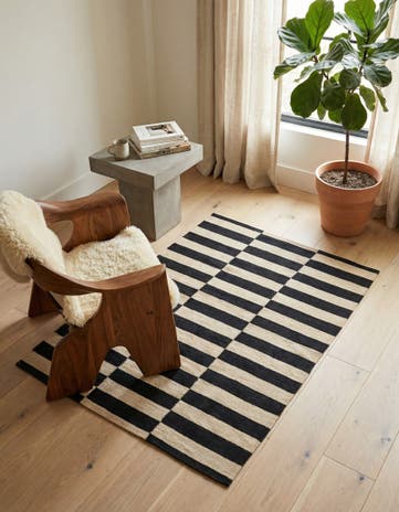 3' 2 x 4' 9 Hand Woven Kilim Modern Wool Rug