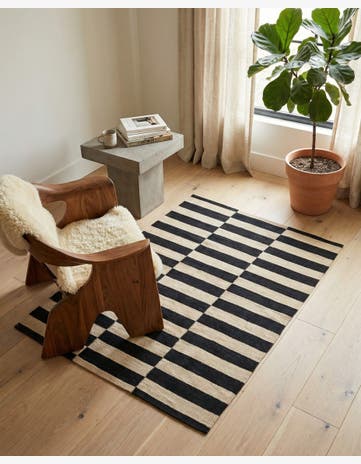 3' 2 x 4' 9 Hand Woven Kilim Modern Wool Rug