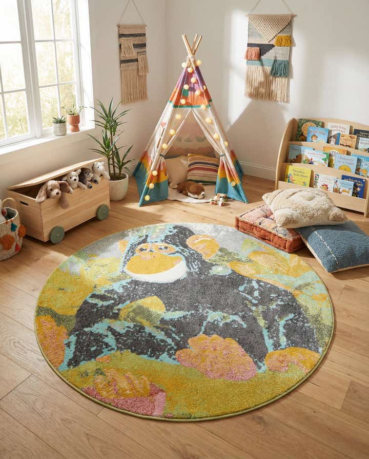 5' 1 x 5' 1 Gorilla Whimsy Kids Round Rug