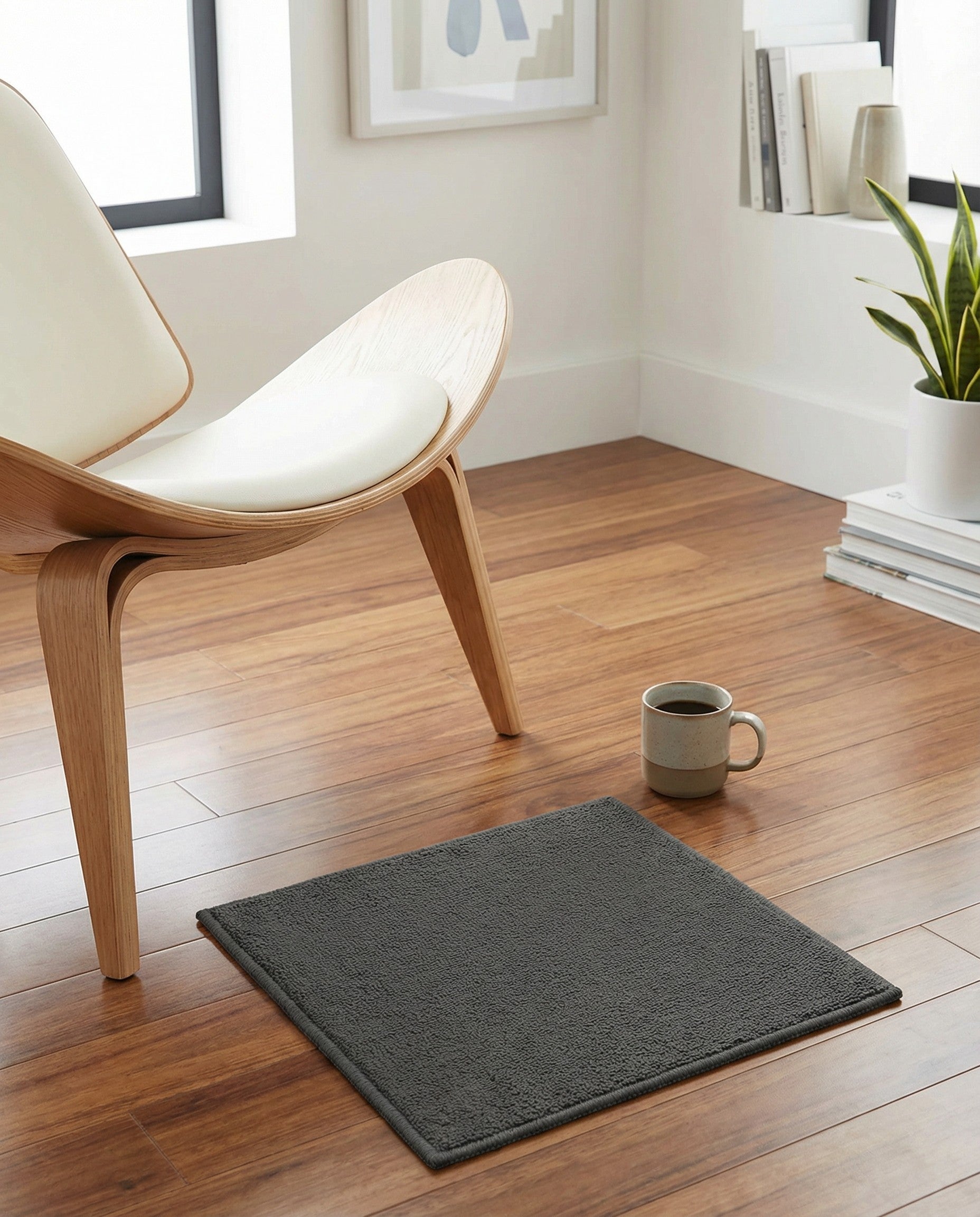 1' 4 x 1' 4 Everyday Solid Sample Rug