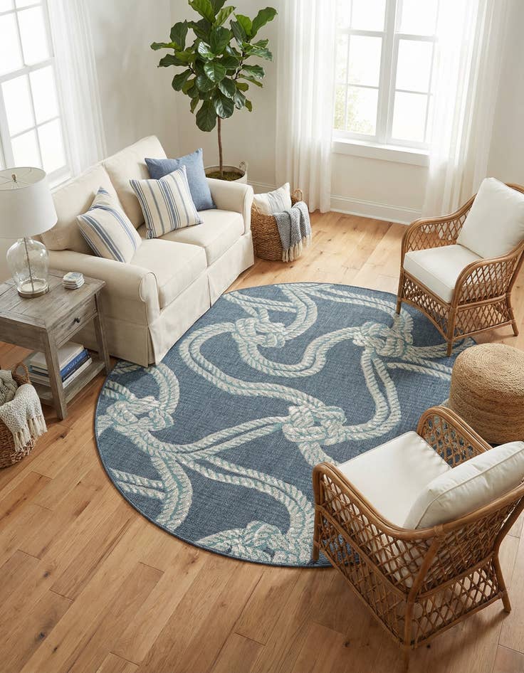 Detail image of 7' x 7' Washable Coastal Indoor / Outdoor Round Rug