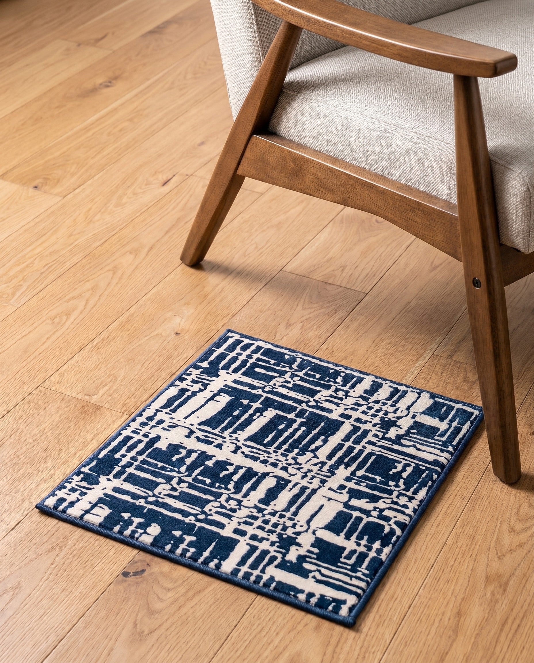 1' 4 x 1' 4 Vince Camuto Sample Rug
