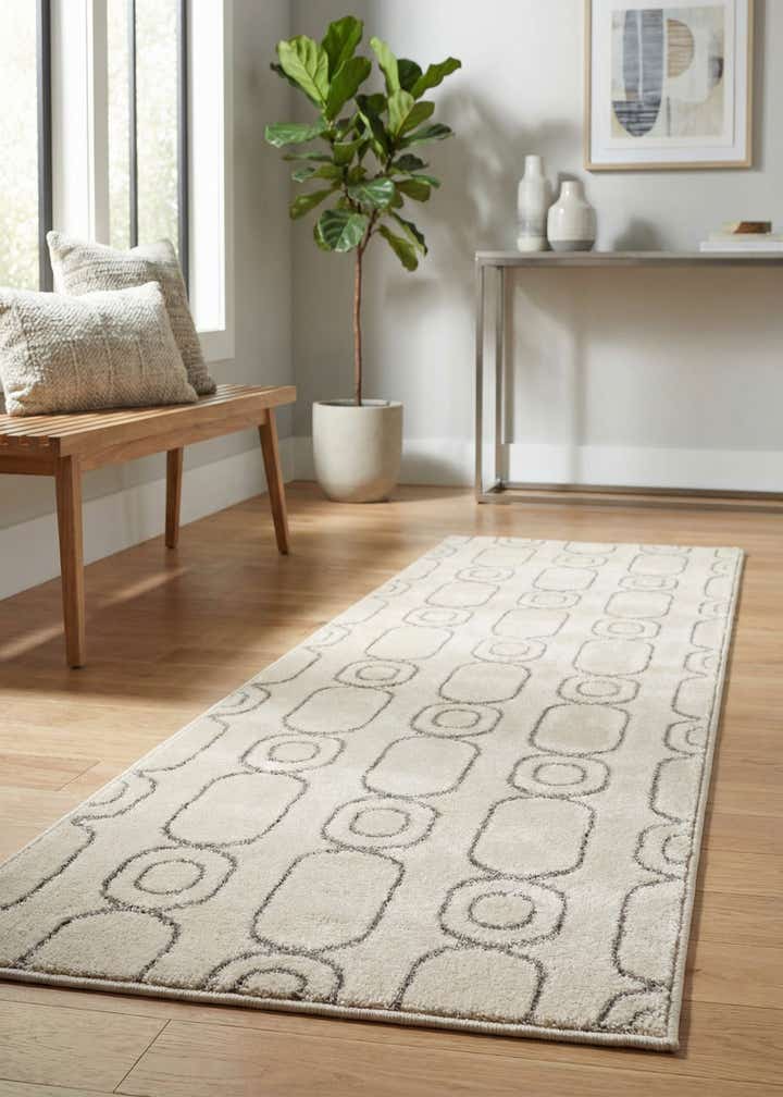 2' x 6' Vogue Geo Runner Rug