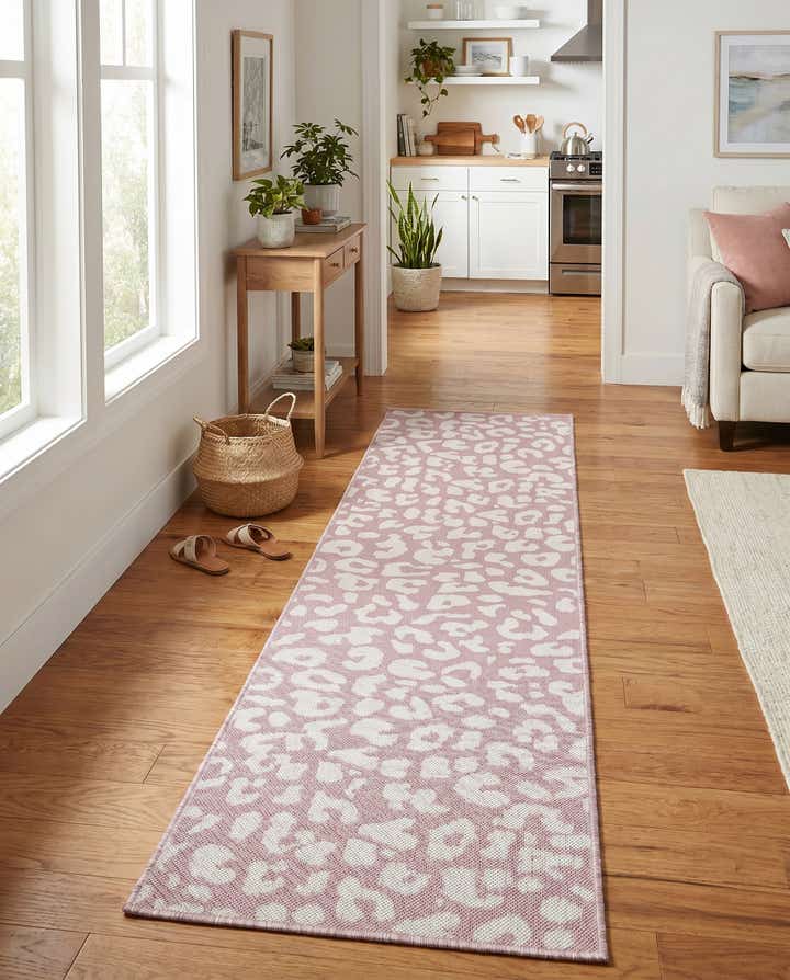 2' x 8' Easy-Clean Safari Indoor / Outdoor Runner Rug