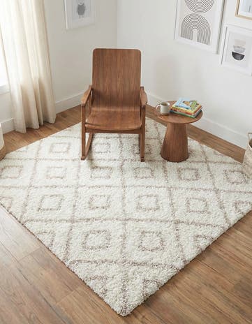 6' x 6' Lattice Shag Square Rug