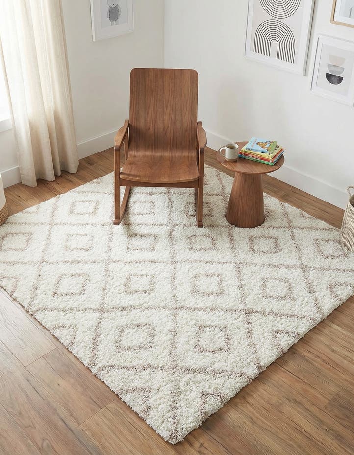 6' x 6' Lattice Shag Square Rug