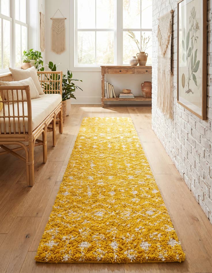 Detail image of 2' 7 x 12' Moroccan Trellis Shag Runner Rug