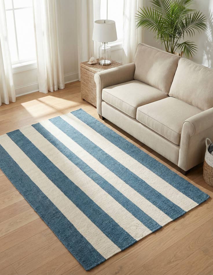 Detail image of 5' 1 x 8' Hand Woven Jill Zarin Hamptons Rug