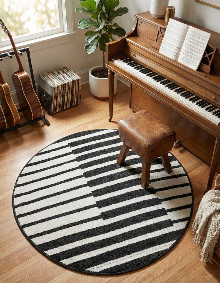 Detail image of  4' x 4' Oslo Round Rug