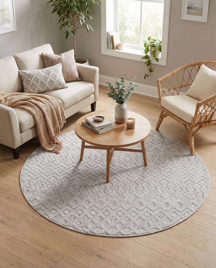 Detail image of 4' x 4' Easy-Clean Trellis Textured Indoor / Outdoor Round Rug