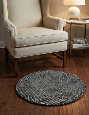 3' 1 x 3' 1 Hand Woven Jill Zarin English Manor Farmhouse Wool Round Rug