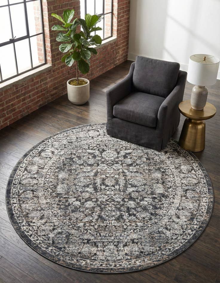 Detail image of 7' 10 x 7' 10 Uptown Central Park Round Rug