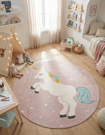 7' 10 x 7' 10 Unicorn Whimsy Kids Round Rug