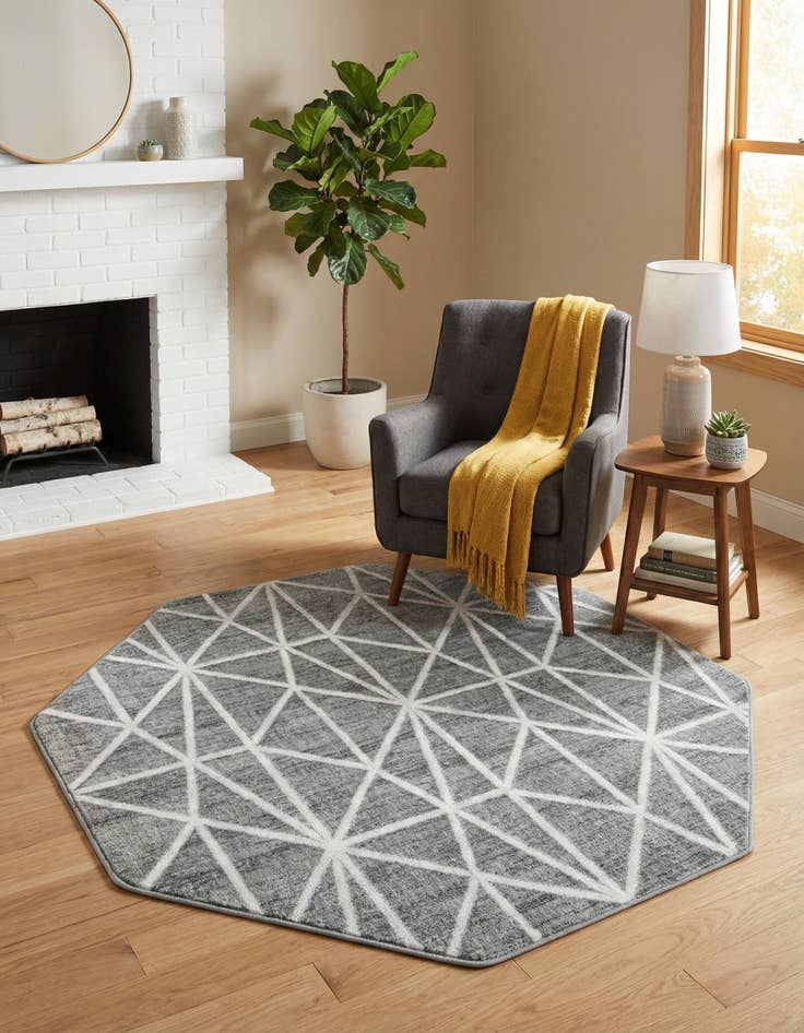 Detail image of  5' 3 x 5' 3 Lattice Trellis Octagon Rug