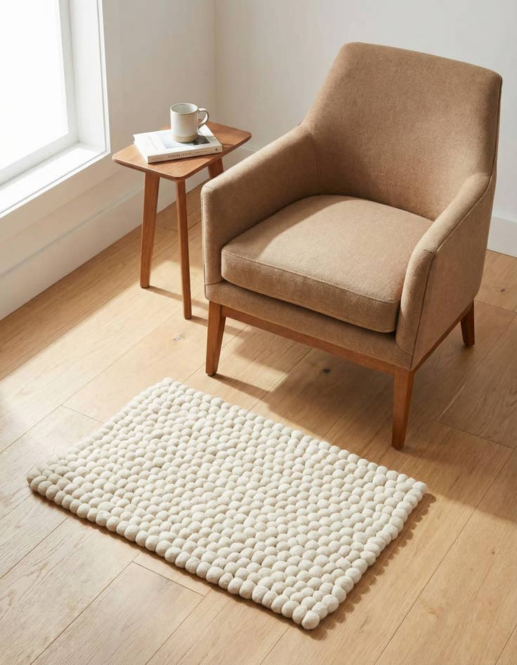 Detail image of 2' x 3' 1  Hand Woven Felt Ball Wool Rug