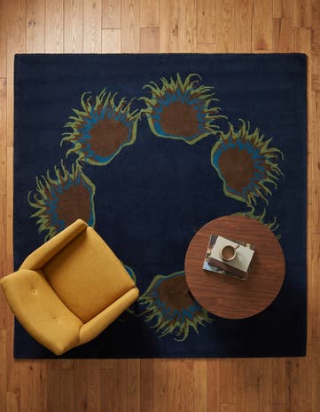 7' 5 x 7' 7 Luna Square Rug