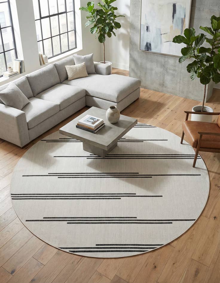 Detail image of 10' x 10' Easy-Clean Modern Indoor / Outdoor Round Rug