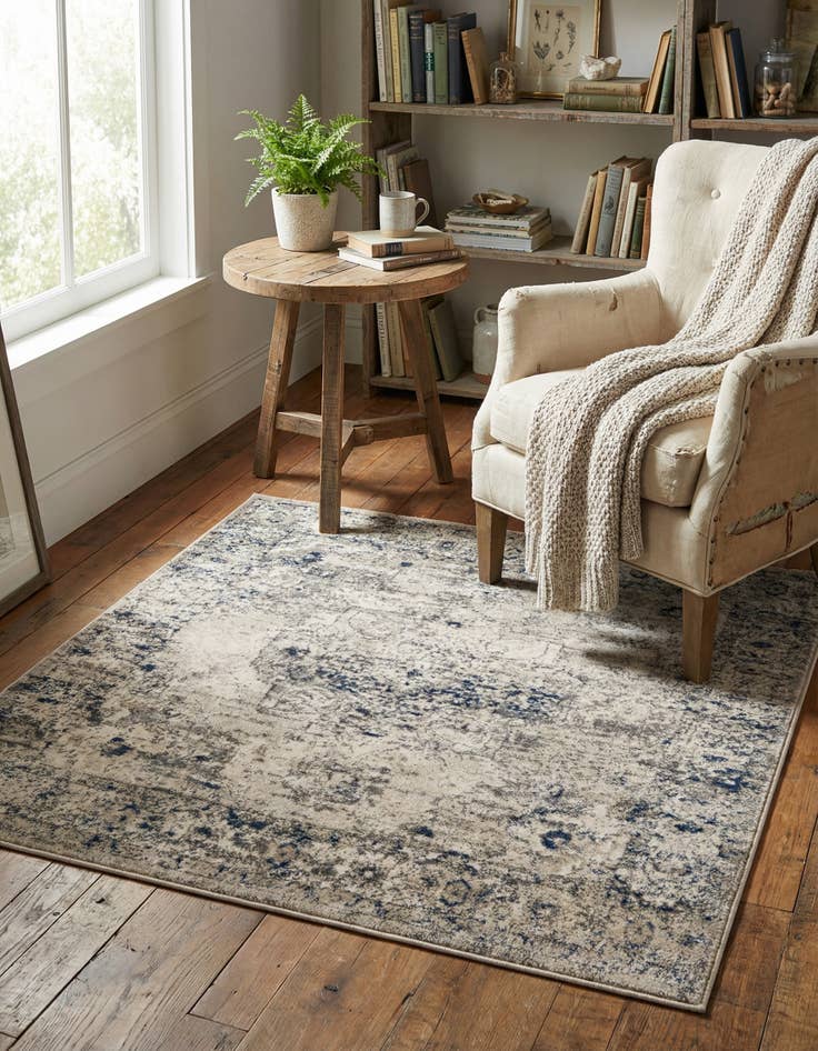 Detail image of 4' x 4' Oregon Square Rug