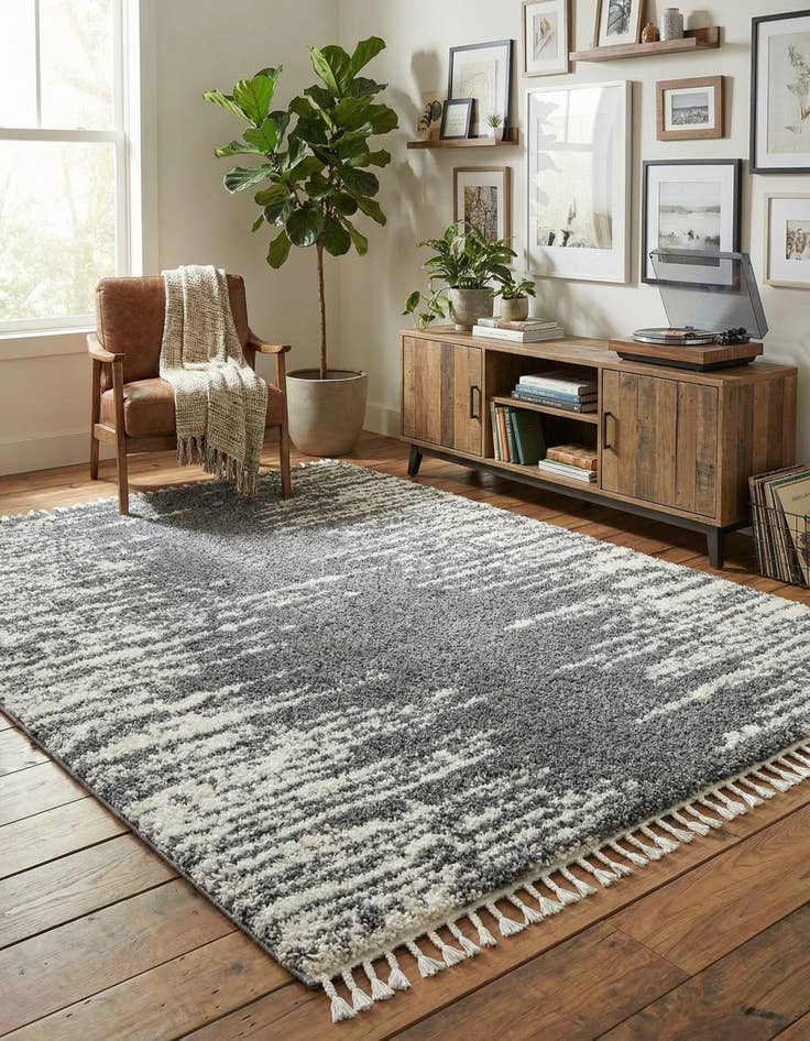 Detail image of 7' 10 x 10' Serenity Shag Rug